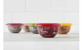 A new way to spoon feed baby 