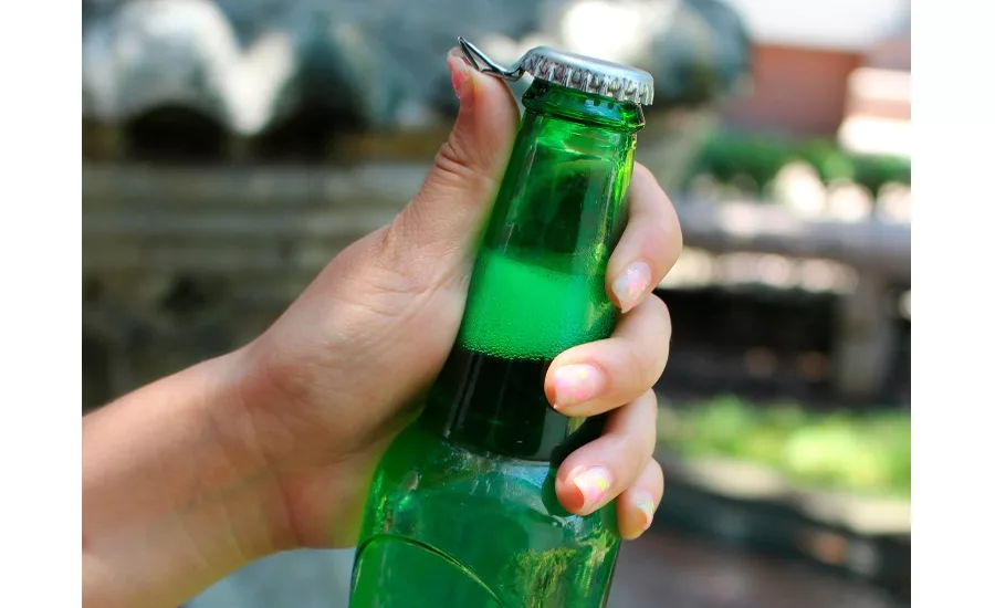 Beverage packaging gets more convenient with easy-open crown 