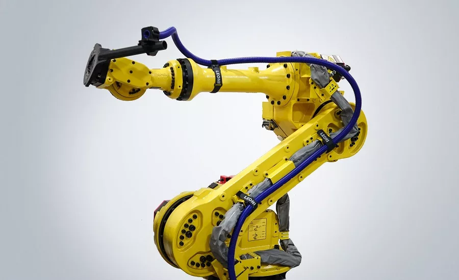 Smart Robot Mounting Solution for Picking, Packing and Palletizing