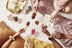 Magnum_ice_cream_Duet_Bars_x_Nails_INC_Duet_Nail_Polishes.jpg