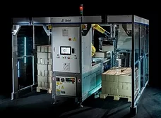 Sidel’s RoboAccess_Pal S palletizing unit