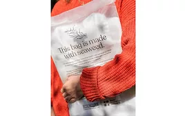 Person carrying a Sway Polybag