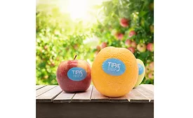 Image of fresh produce using TIPA Compostable Packaging’s home-compostable labels.