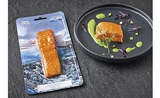 Smoked salmon packed using SEALPAC traysealing equipment. 