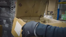 Image of a cardboard box utilizing a multi-layer thermal liner.