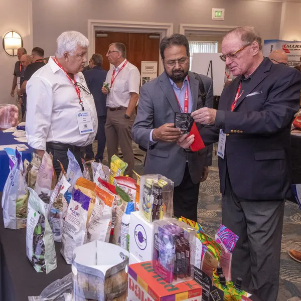 A discussion at Global Pouch Forum