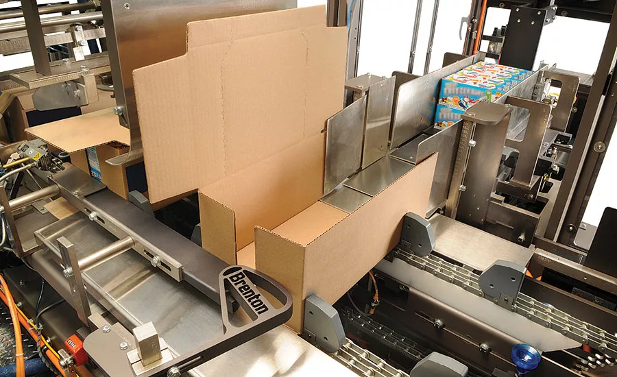 Cross pushing collated packaging into a case via side loader