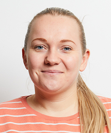 Sabrina MacDonald 365x439 headshot