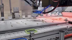 Image of the Spyder Pick and Place Joint Robot sorting pre-rolls.