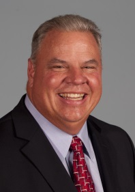 Bob Lorenz of Sun Chemical speaks at flexographic conference