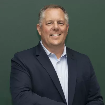 Erik Brainard 400x400 headshot