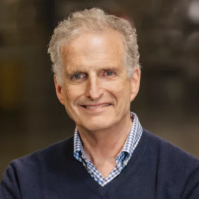 Kevin Kelly headshot 400x400