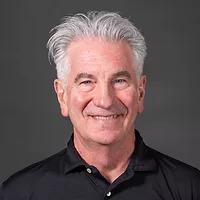 Ric Lee Headshot
